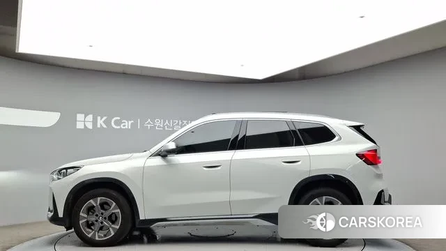 BMW X1 (U11) 2024 Белый из Кореи, фото 4