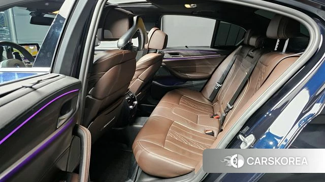 BMW 5 Series (G30) 2020 Черный из Кореи, фото 4