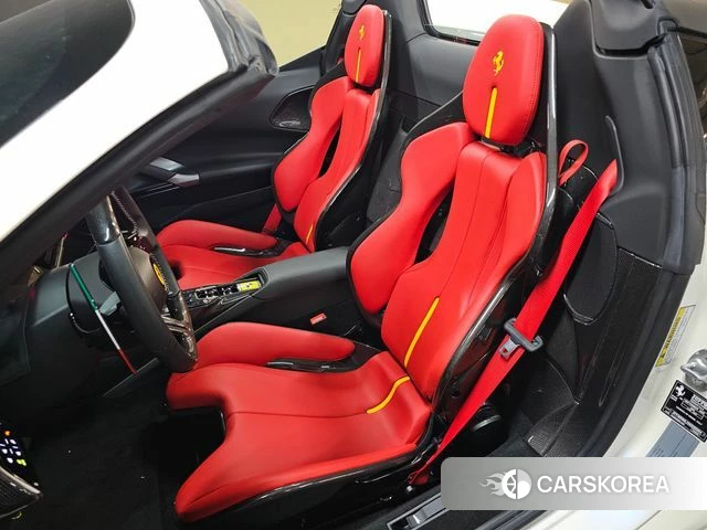Ferrari SF90 Spider 2022 Жемчужный цвет из Кореи, фото 4