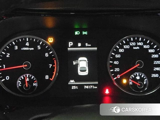 Kia K5 3rd generation 2023 Белый из Кореи, фото 4