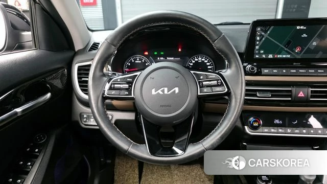 Kia Seltos 2022 Черный из Кореи, фото 4