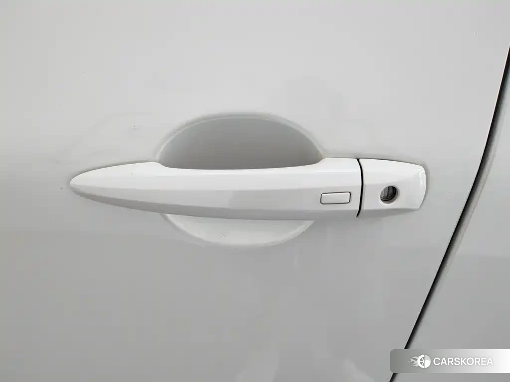 Nissan Qijun 2022 Белый из Китая, фото 4