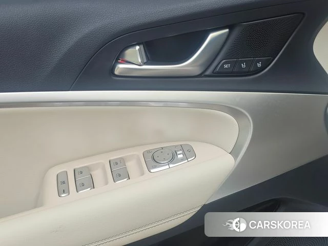 Genesis The New G70 2024 Белый из Кореи, фото 4