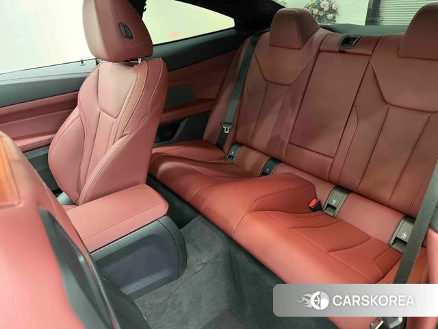 BMW 4 series 2025 Темно-серый из Китая, фото 4