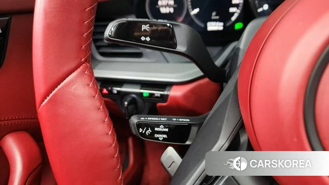 Porsche 911(992) 2021 Серебристо-серый из Кореи, фото 4