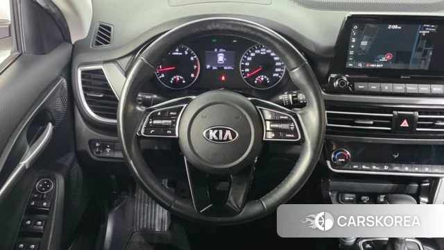 Kia Seltos 2020 Белый из Кореи, фото 4