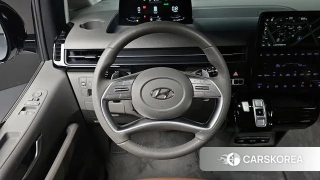 Hyundai Staria 2024 Белый из Кореи, фото 4