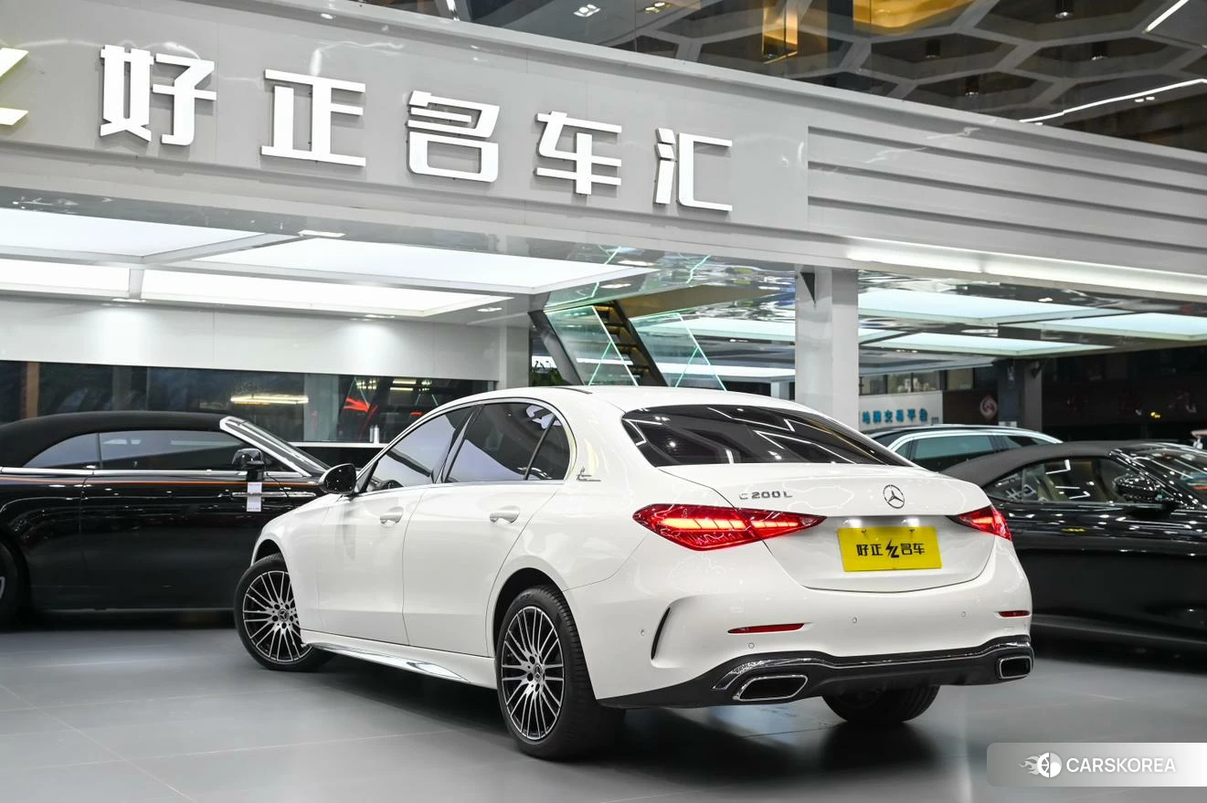 Mercedes-Benz Class C 2022 Белый из Китая, фото 4