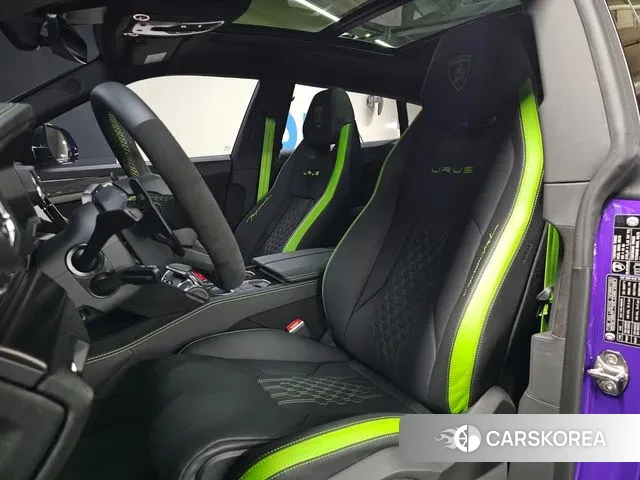 Lamborghini Urus 2024 Фиолетовый из Кореи, фото 4