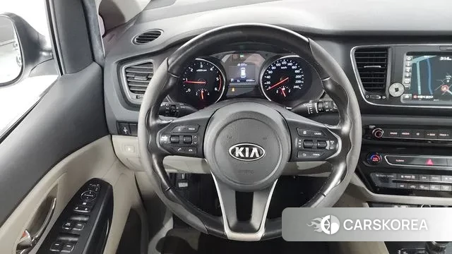 Kia The New Carnival 2019 Белый из Кореи, фото 4