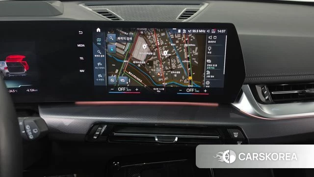 BMW iX1 (U11) 2023 Серебристо-серый из Кореи, фото 4