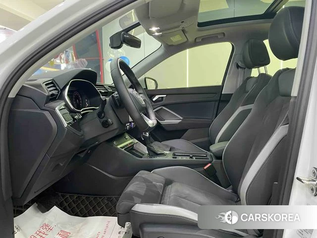 Audi Q3 2023 Белый из Китая, фото 4