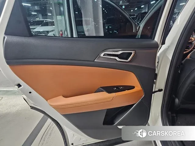 Kia Sportage 5th Generation 2024 Белый из Кореи, фото 4