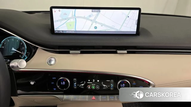 Genesis GV70 2024 Белый из Кореи, фото 4