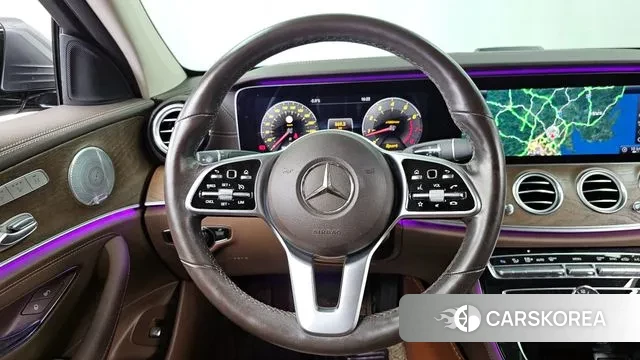 Mercedes-Benz E-Class W213 2018 Серый из Кореи, фото 4
