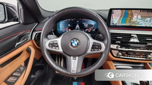 BMW 5 Series (G30) 2022 Черный из Кореи, фото 4