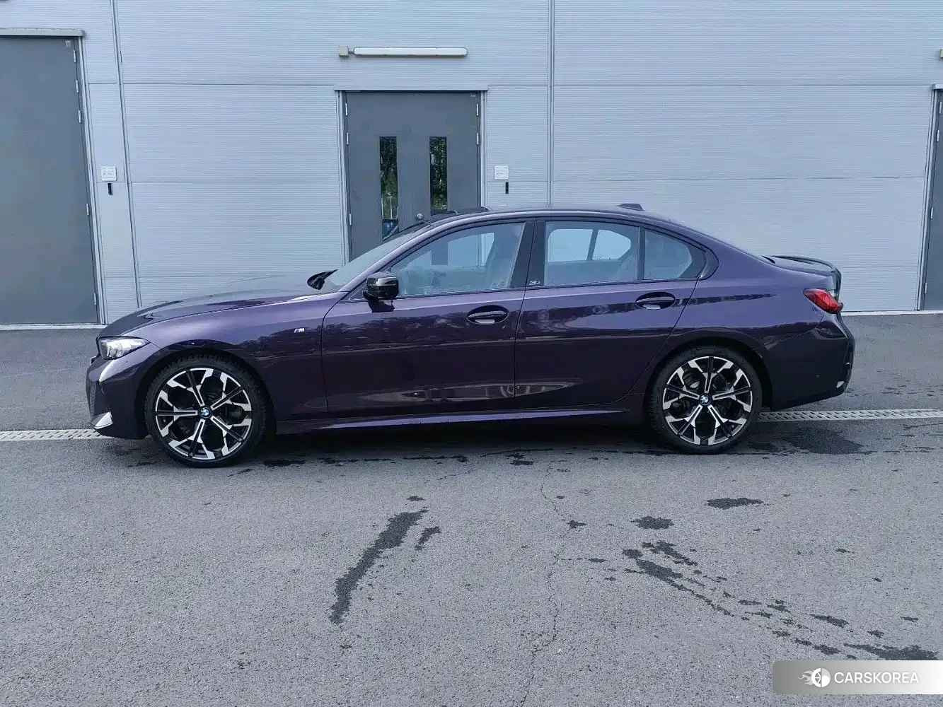 BMW 3 series 2025 Red/purple из Китая, фото 4