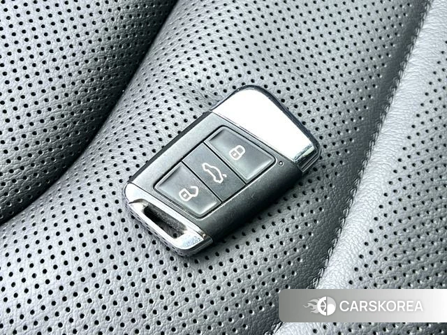 Volkswagen CC 2019 Белый из Китая, фото 4
