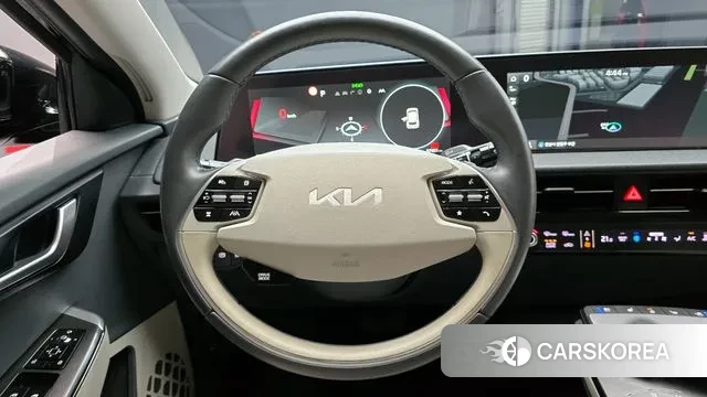 Kia EV6 2021 Черный из Кореи, фото 4