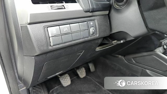 Ssangyong Rexton Sports 2018 Белый из Кореи, фото 4