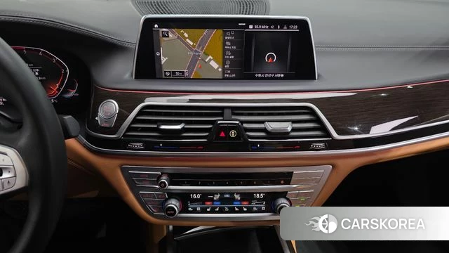 BMW 7 Series (G11) 2020 Синий из Кореи, фото 4