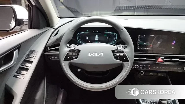 Kia Di Ol Nu Niro 2022 Белый из Кореи, фото 4