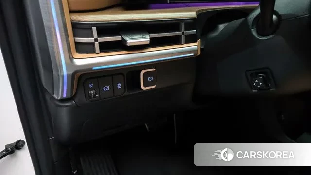 Hyundai Santa Fe (MX5) 2023 Белый из Кореи, фото 4