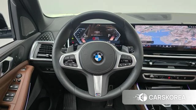 BMW X5 (G05) 2026 Светло-серебряный цвет из Кореи, фото 4