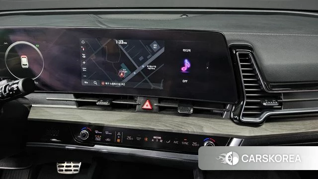 Kia Sportage 5th Generation Hybrid 2023 Белый из Кореи, фото 4