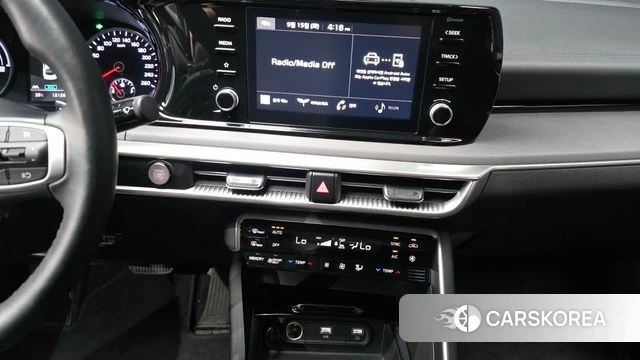 Kia K5 Hybrid 3rd Generation 2023 Серебряный из Кореи, фото 4