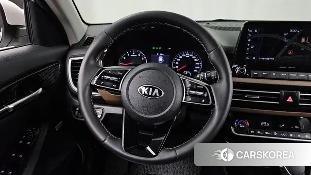 Kia Seltos 2021 Белый из Кореи, фото 4