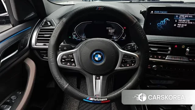 BMW iX3 2023 Белый из Кореи, фото 4