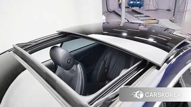 Mercedes-Benz E-Class W213 2018 Синий из Кореи, фото 4