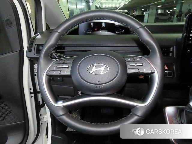 Hyundai Staria 2024 Белый из Кореи, фото 4
