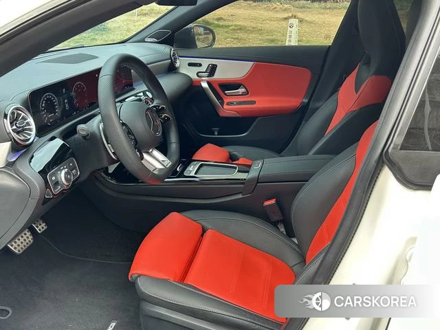 Mercedes-Benz CLA AMG 2025 Белый из Китая, фото 4