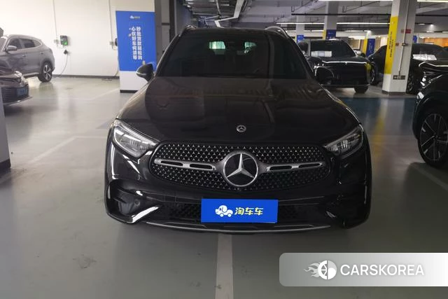 Mercedes-Benz GLC 2024 Черный из Китая, фото 4