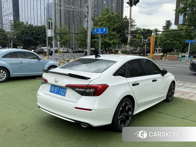 Honda Civic 2023 Белый из Китая, фото 4
