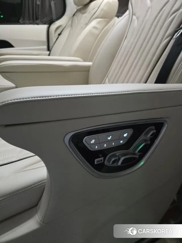 Kia The New Carnival 4th Generation 2024 Белый из Кореи, фото 4