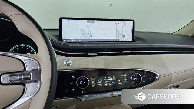 Genesis GV70 2023 Белый из Кореи, фото 4
