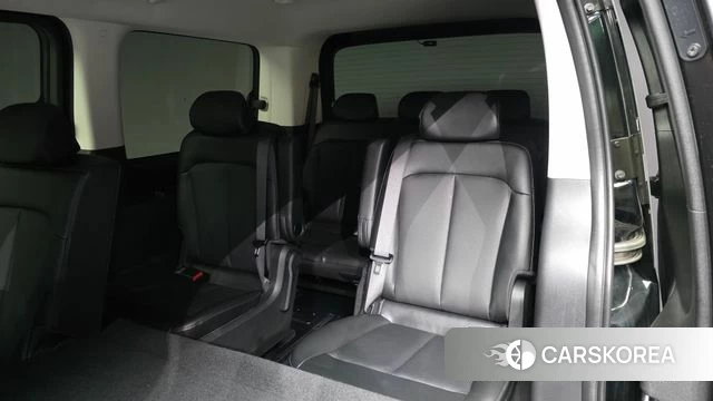 Hyundai Staria 2022 Черный из Кореи, фото 4
