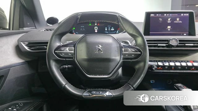 Peugeot 3008 second generation 2018 Синий из Кореи, фото 4