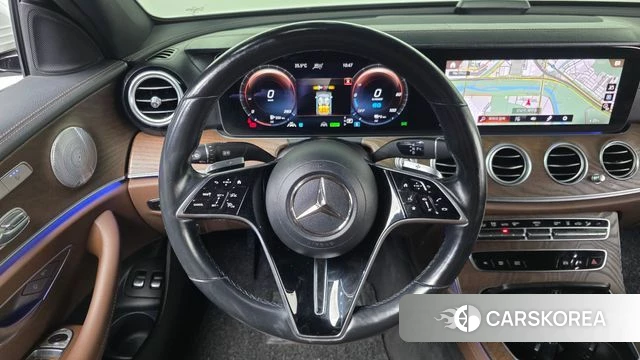 Mercedes-Benz E-Class W213 2020 Белый из Кореи, фото 4