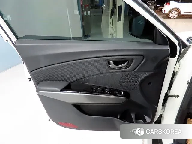 Ssangyong The New Tivoli id 3624340 из Кореи 4