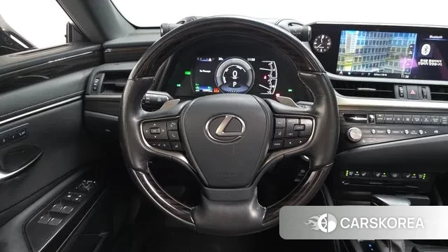 Lexus ES300h 7th generation 2020 Черный из Кореи, фото 4