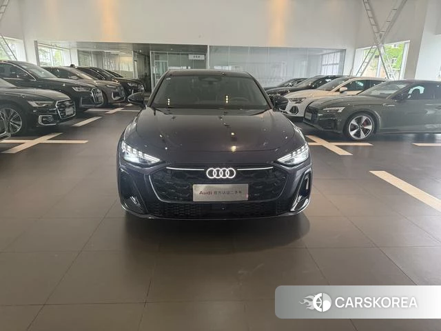 Audi A5L 2025 Фиолетовый из Китая, фото 4
