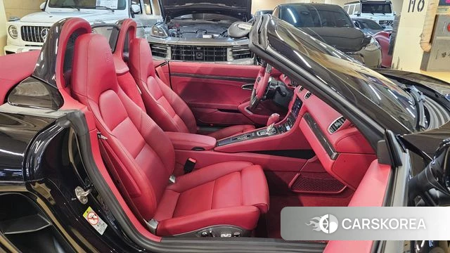 Porsche 718 Boxster 2024 Черный из Кореи, фото 4