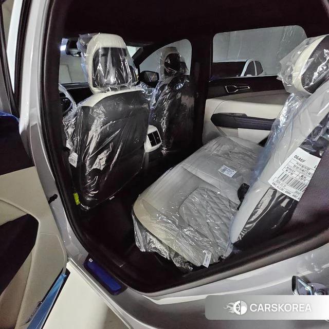 Kia The New Sportage 5th Generation Hybrid 2026 Серебристо-серый из Кореи, фото 4