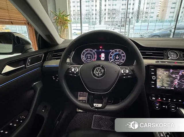 Volkswagen Arteon 2019 Белый из Кореи, фото 4