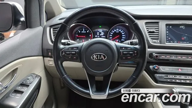 Kia The New Carnival 2018 Белый из Кореи, фото 4