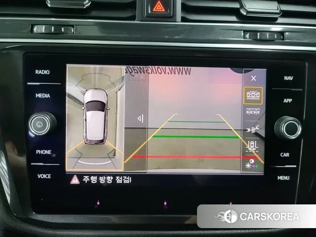 Volkswagen Tiguan Allspace 2018 Белый из Кореи, фото 4